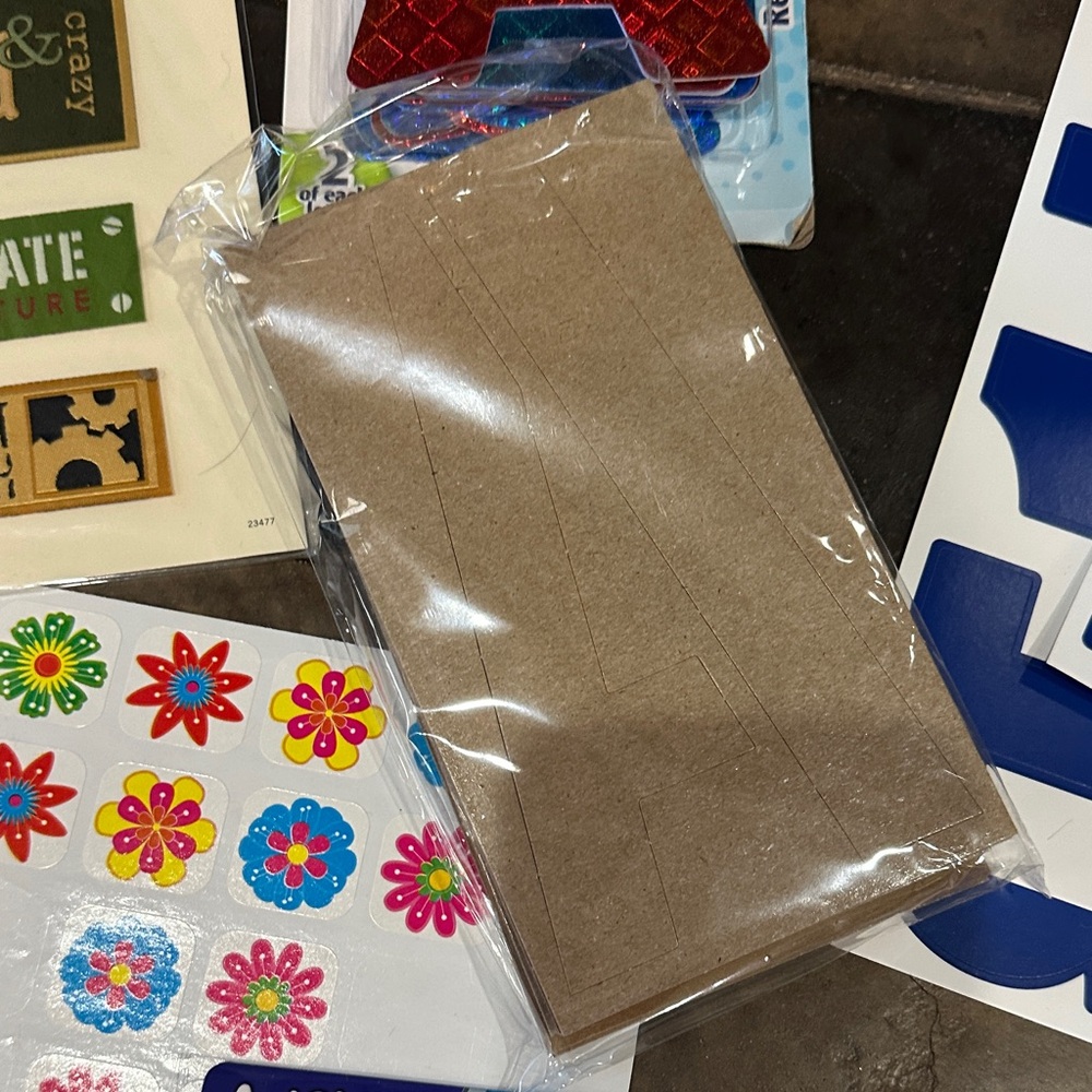 Colorful Alphabet and miscellaneous Sticker Set - Picture 7 of 16